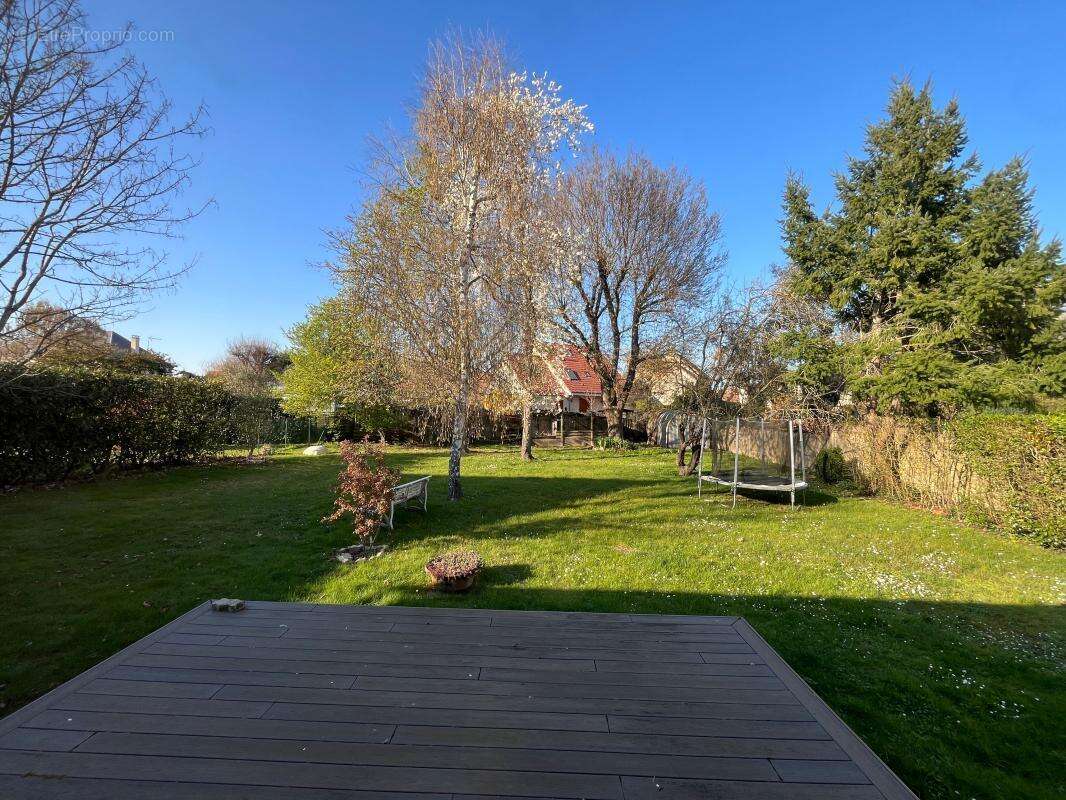 Maison à SAINT-DENIS-EN-VAL