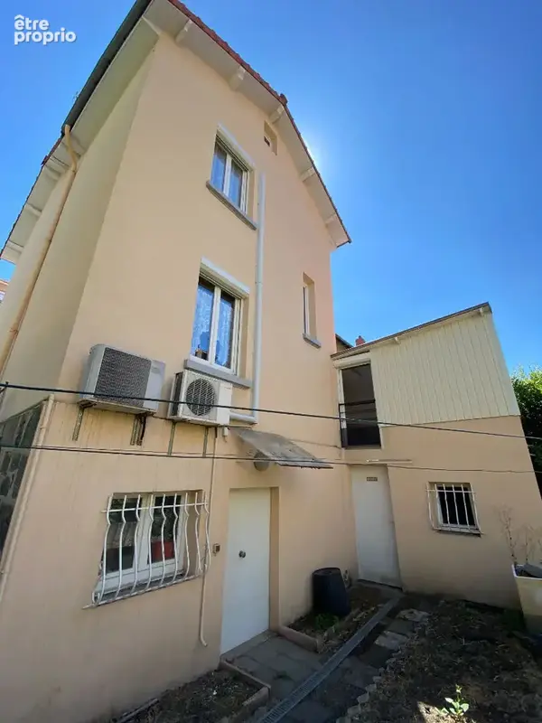 Superbe emplacement à côté du jardin lecoq ! - photo 2