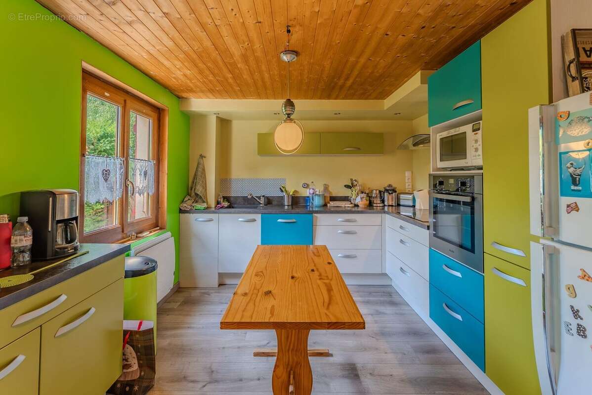 Maison 147 m² à Chevenoz  - photo 4