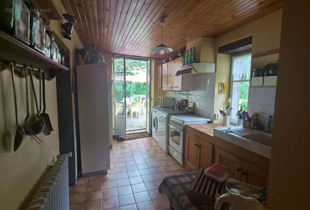 Maison à LORMES