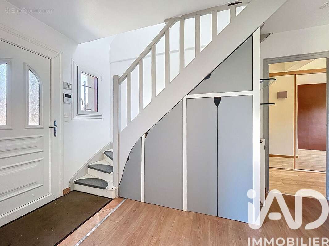 Photo 8 - Maison à CHERISY