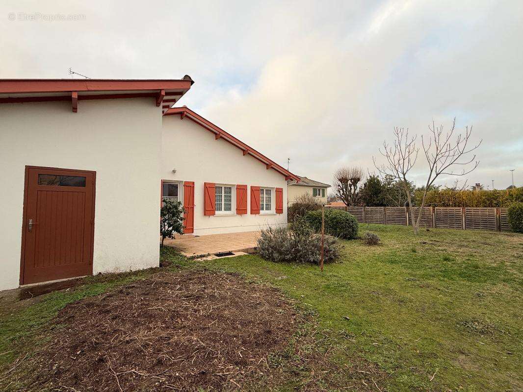 Maison à LANGON