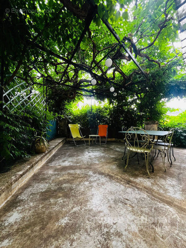 Maison à GOUDARGUES