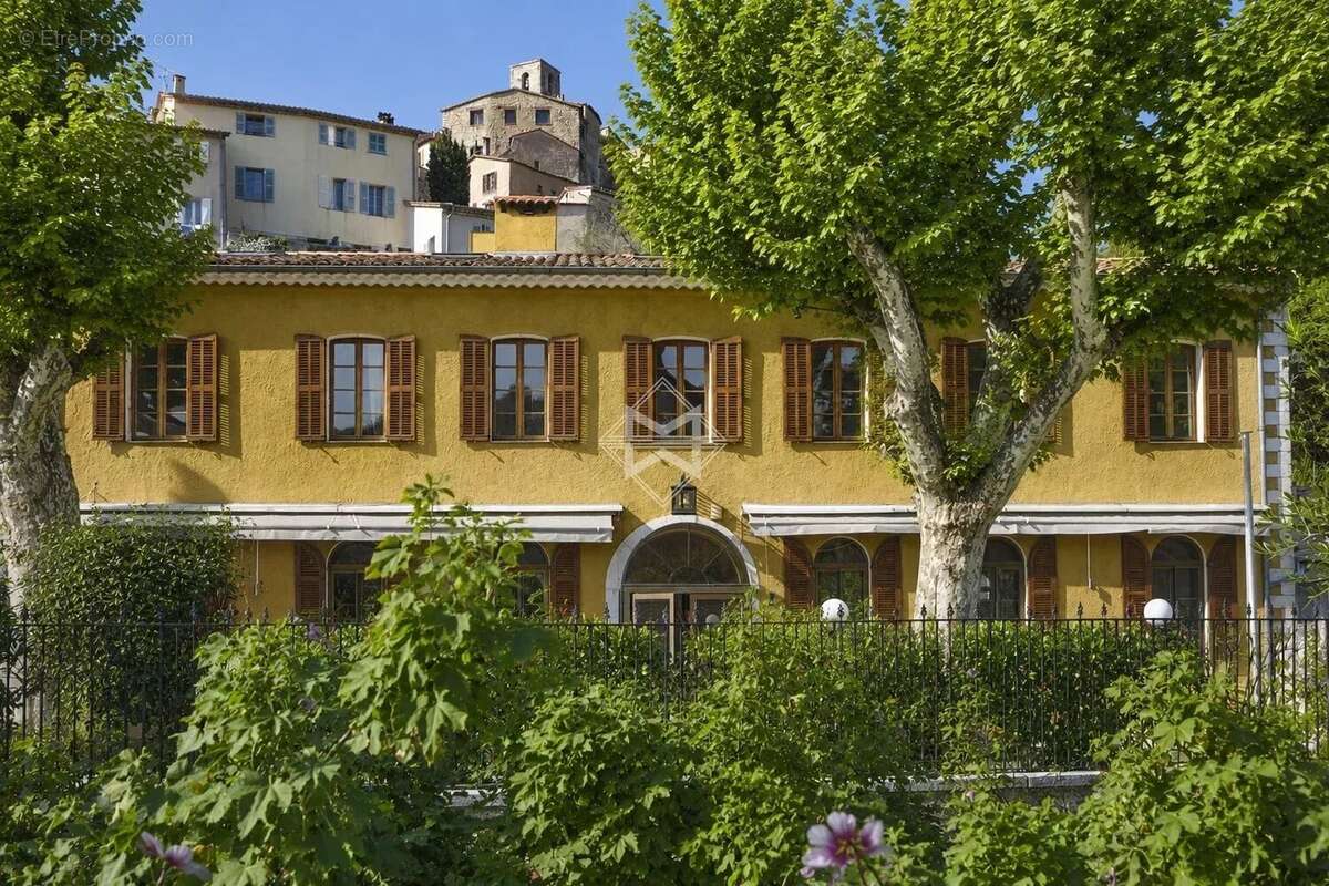 Maison à LE BAR-SUR-LOUP