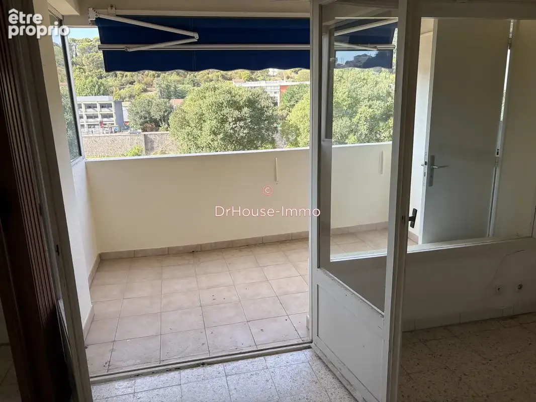 Appartement 66 m² à Ales  - photo 5