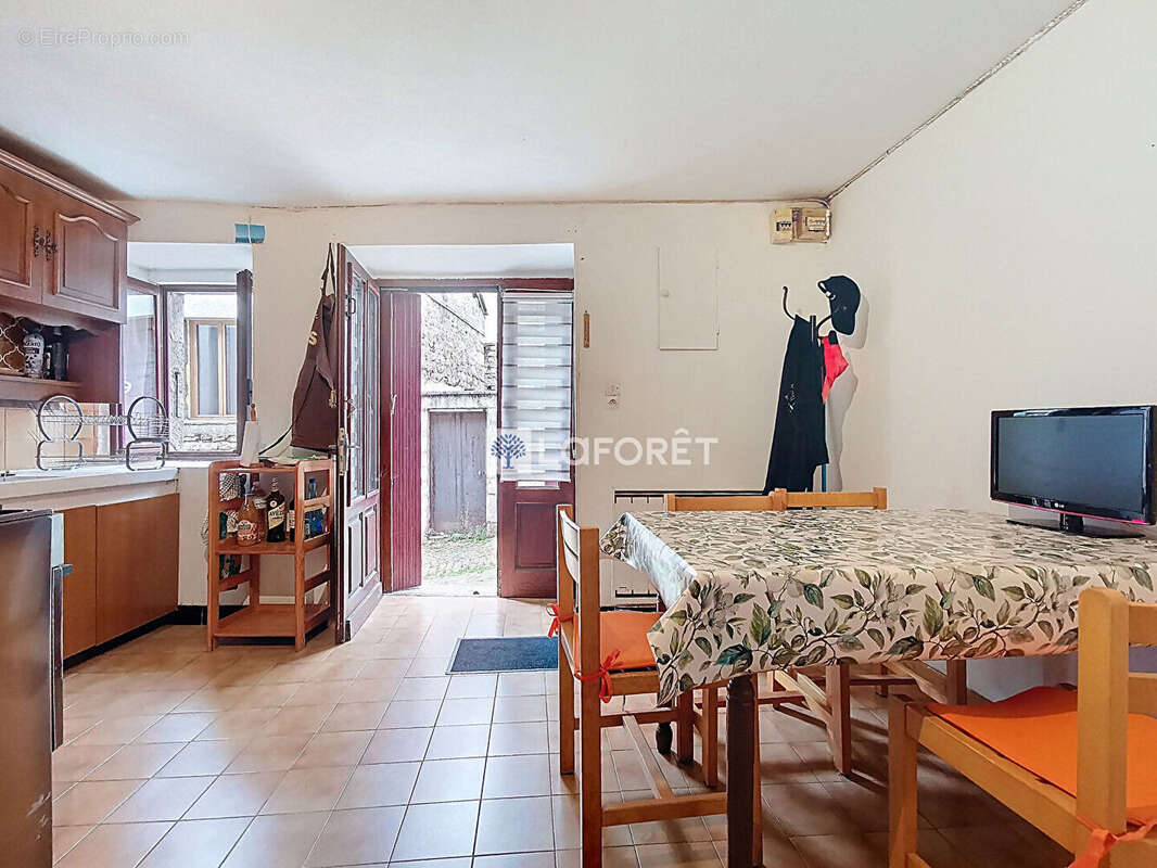 Appartement à SAINT-CHELY-D&#039;APCHER