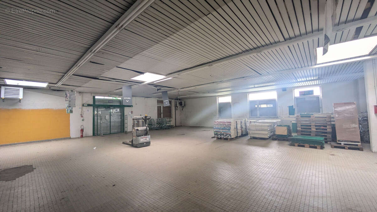 Commerce à FAULQUEMONT