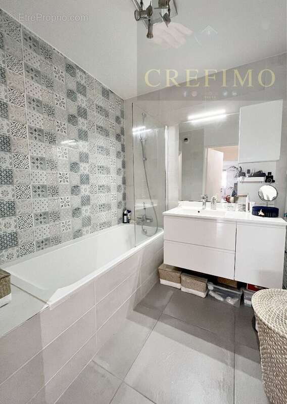 Appartement à ASNIERES-SUR-SEINE