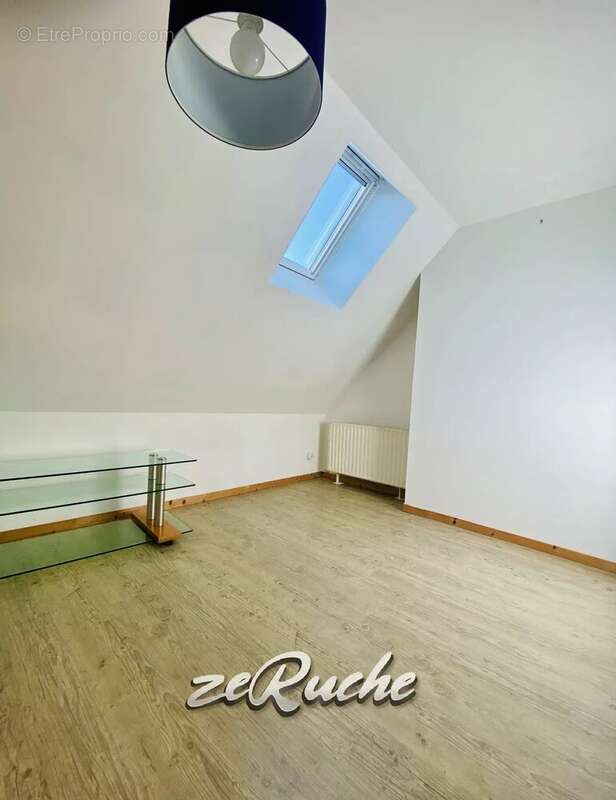 Maison à SAINT-PIERRE-DU-BU