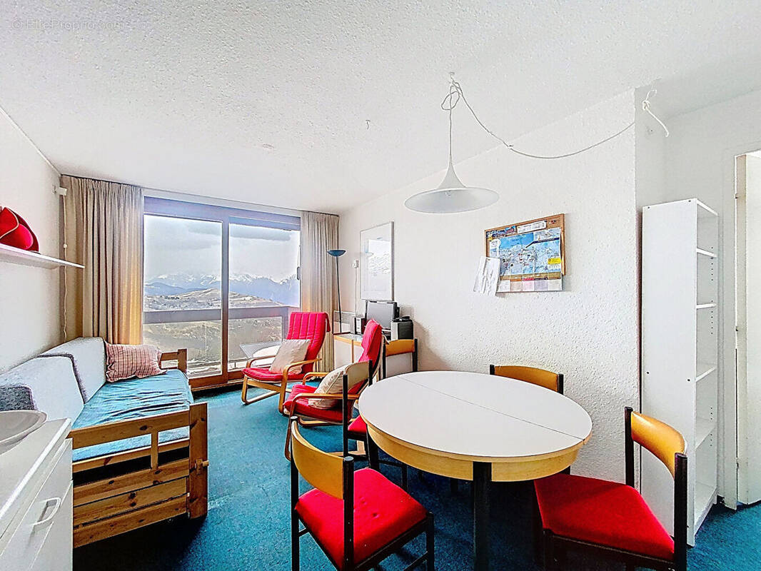 Appartement à LE CHATEL