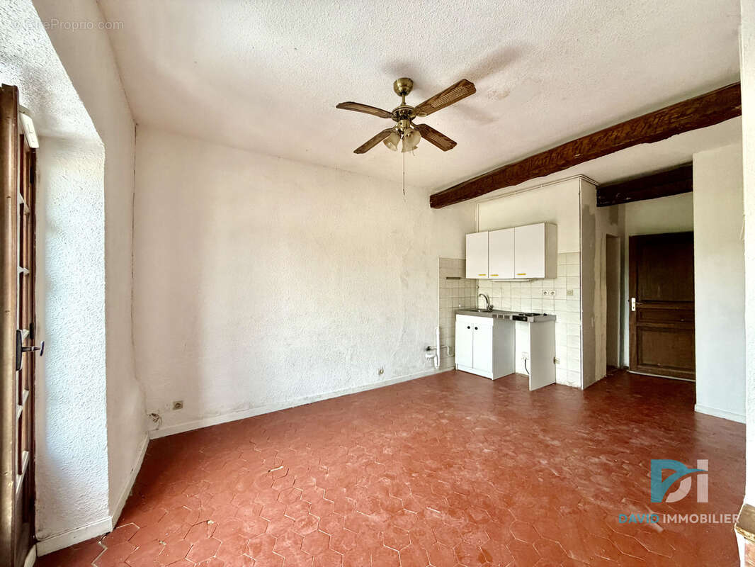 Appartement à NEZIGNAN-L'EVEQUE