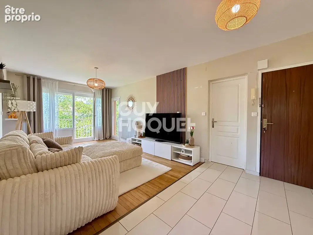 Charmant appartement en dernier étage avec balcon et parking - photo 2