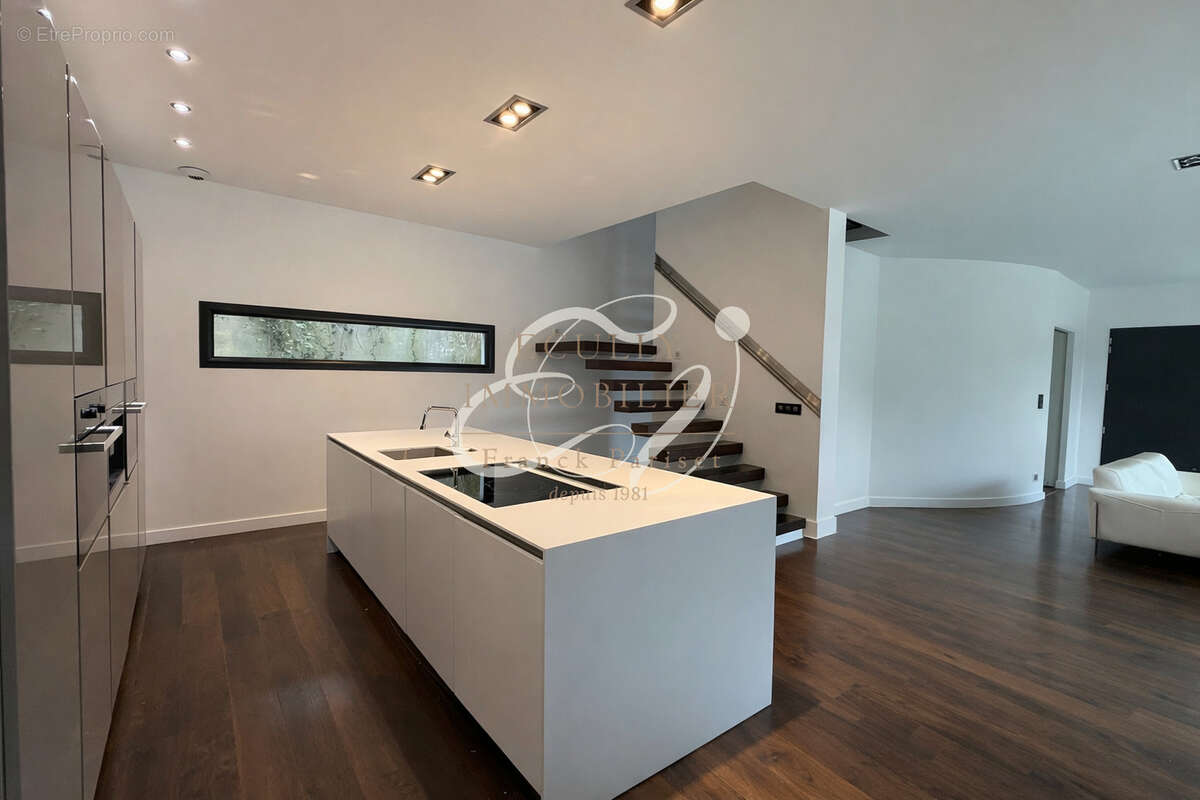 Maison à ECULLY