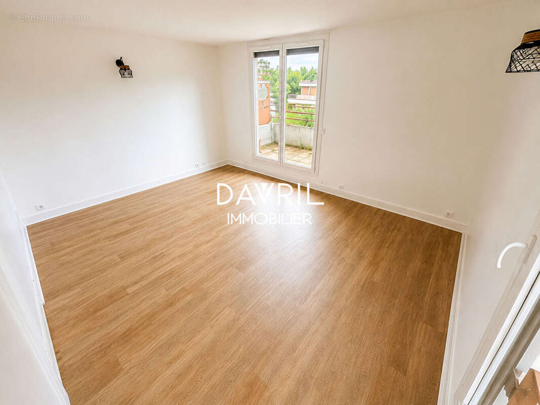 Appartement à ERAGNY