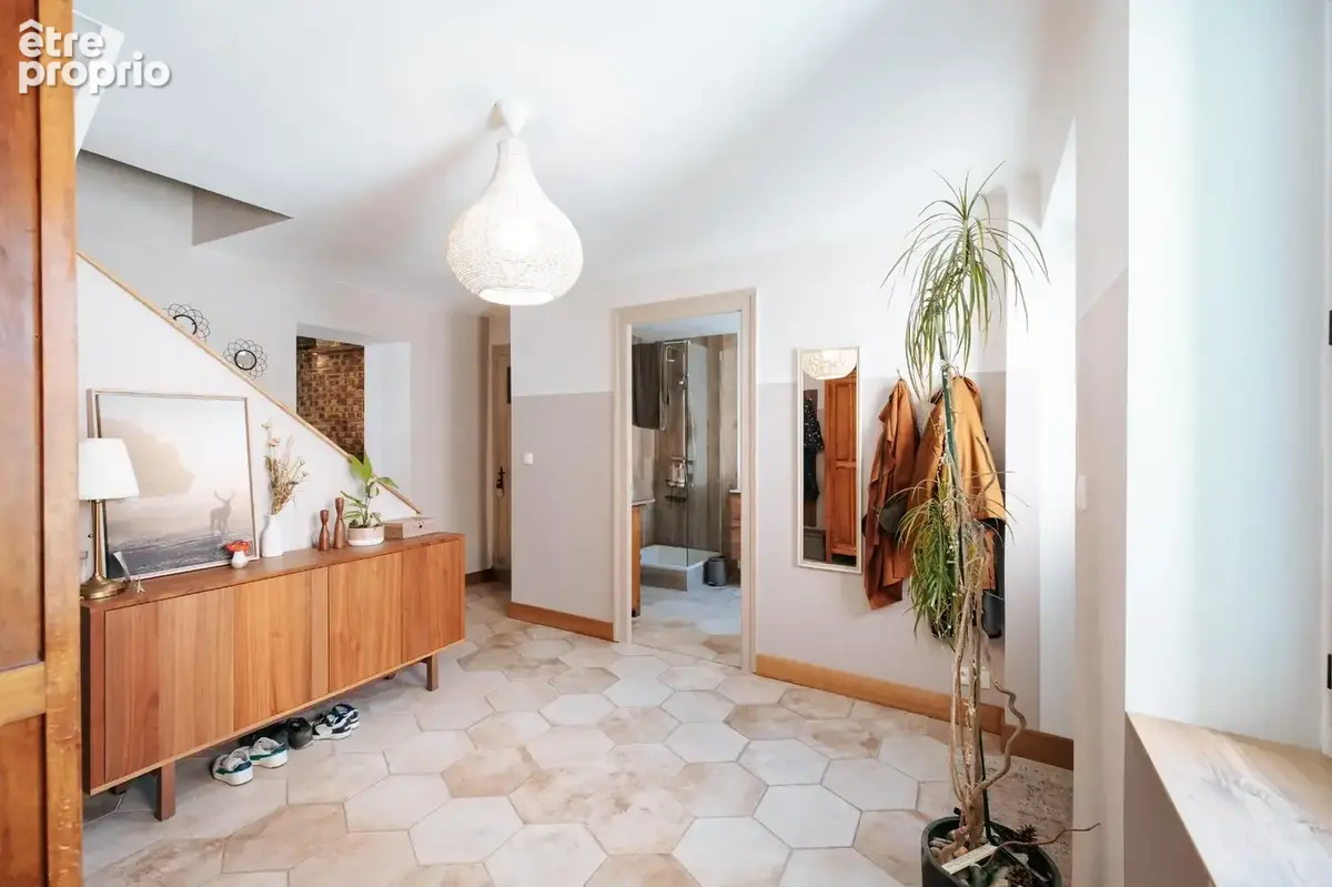 Maison 162 m² à Bourdeau  - photo 10