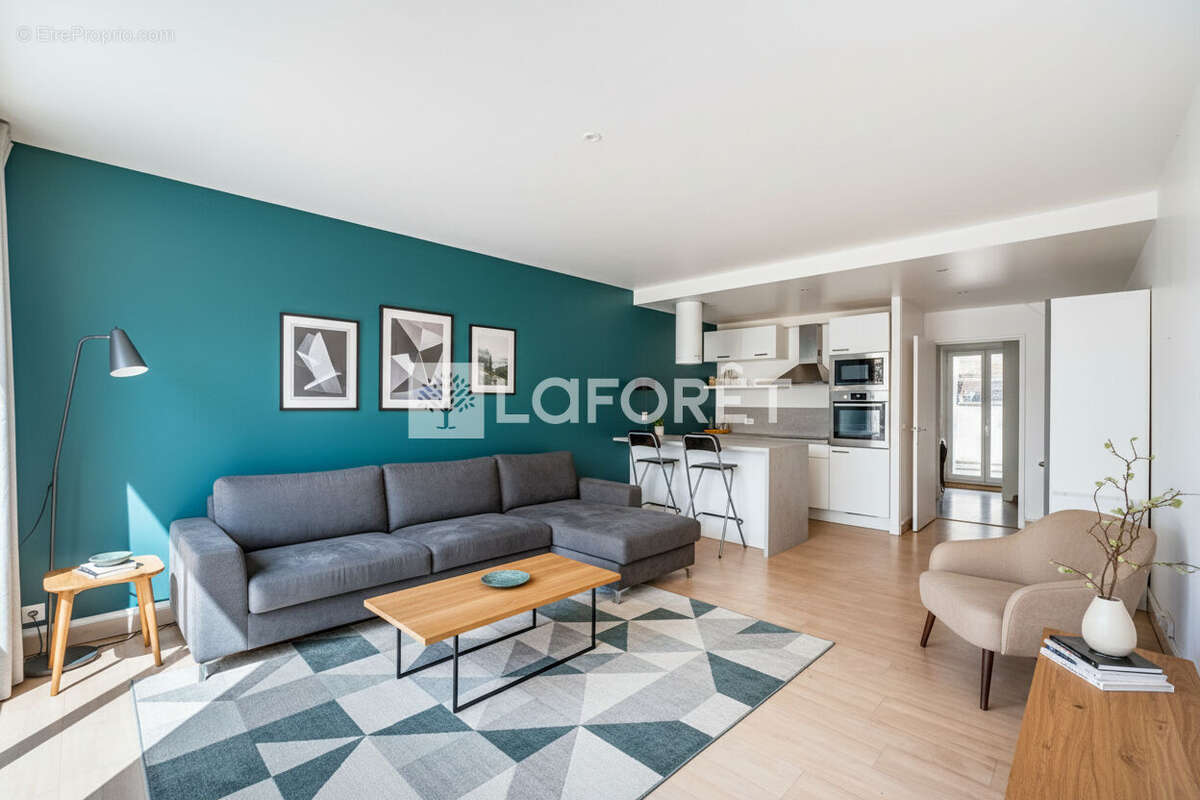 Appartement à PARIS-11E