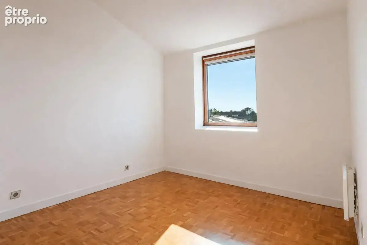 Appartement de 4 pièces de 92 m² à La Garenne-Colombes - photo 6