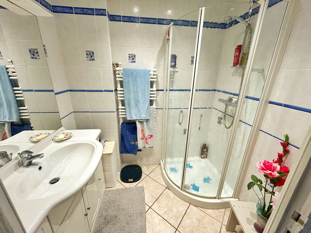Appartement à GIVORS