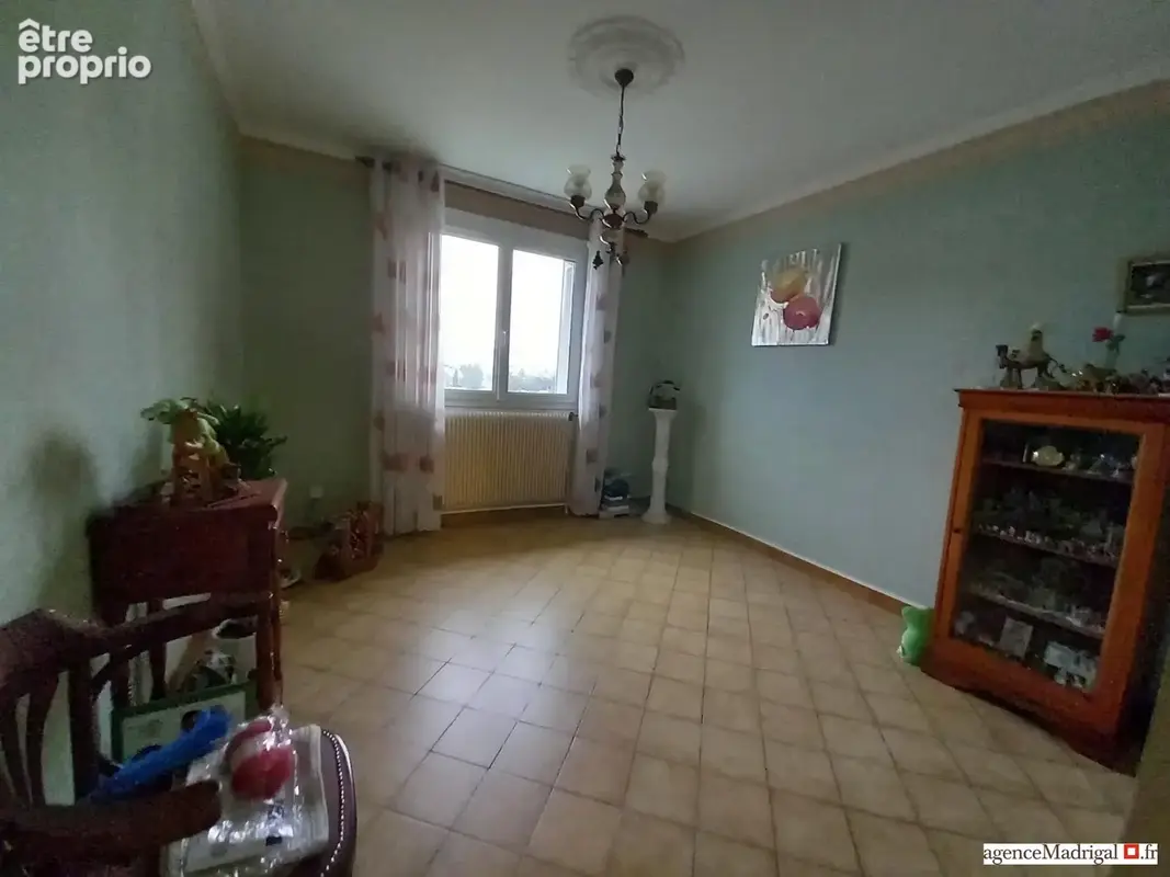 Appartement 4 pièces 72 m² à vendre à Voiron (38500) - photo 8