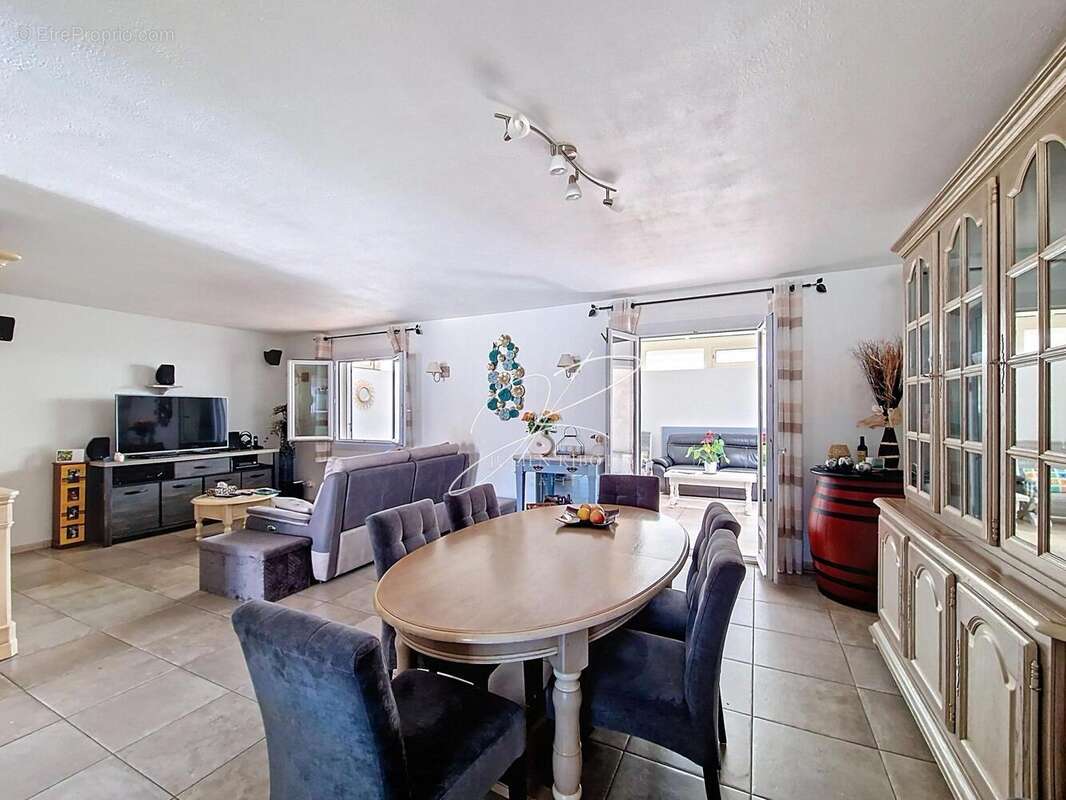 Photo 3 - Maison à SAUVIAN