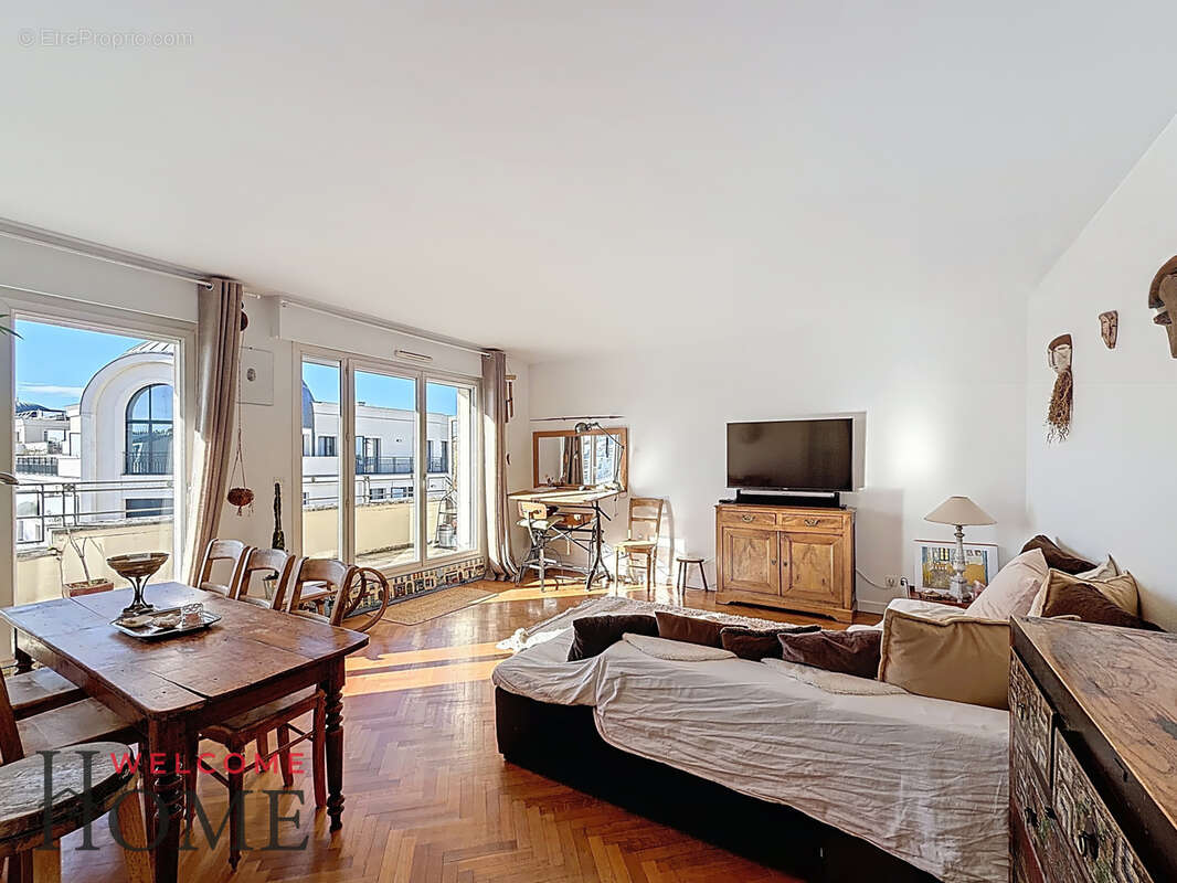 Appartement à LEVALLOIS-PERRET