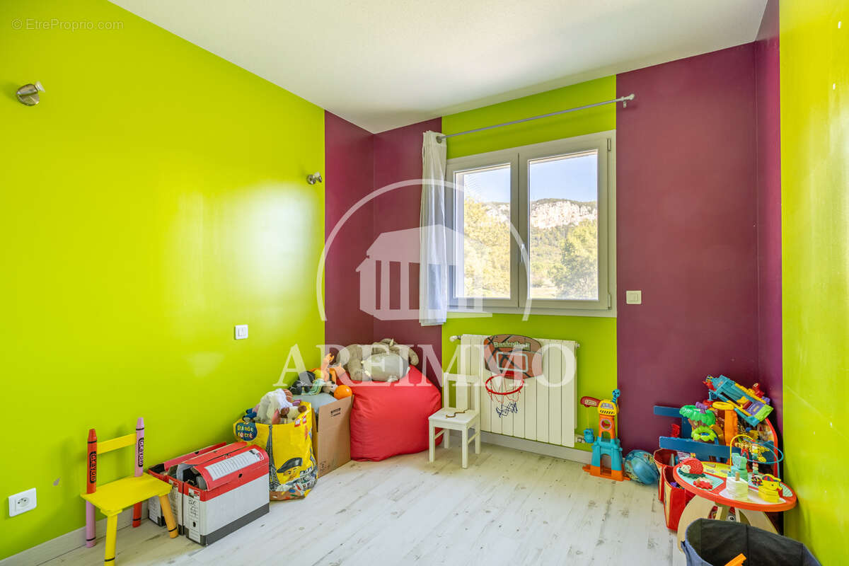 Maison à SAINT-BAUZILLE-DE-PUTOIS