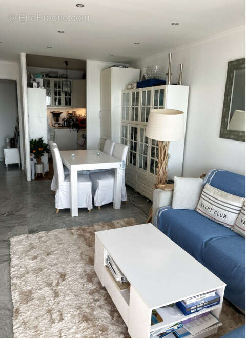 Appartement à ROQUEBRUNE-CAP-MARTIN