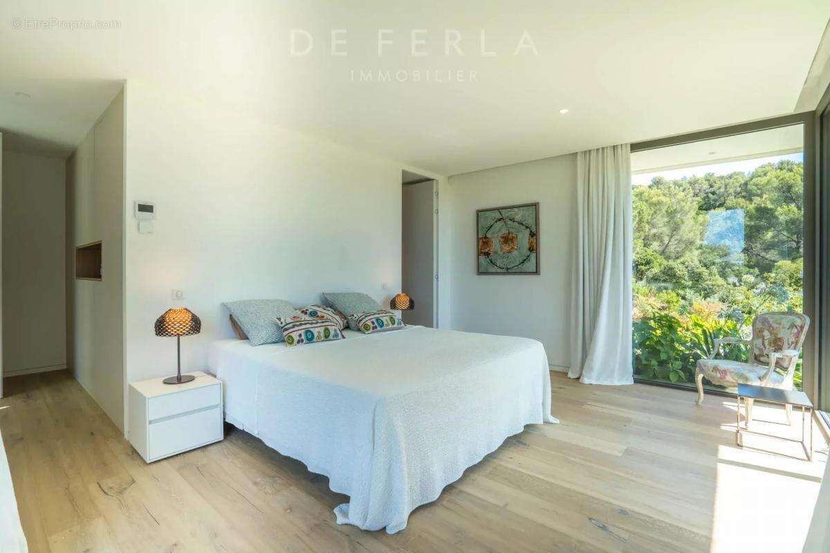 Maison à CAVALAIRE-SUR-MER