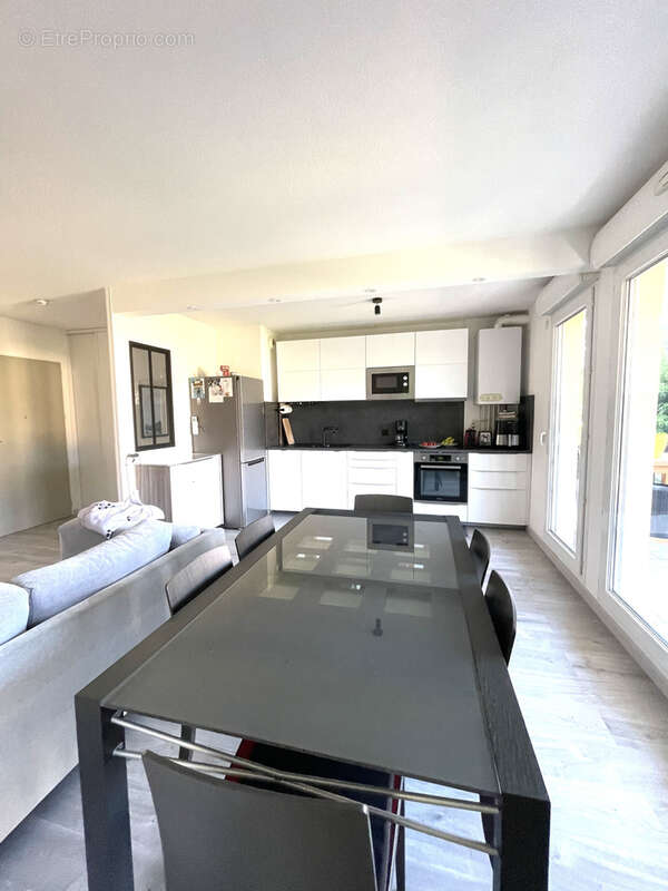 Appartement à VARCES-ALLIERES-ET-RISSET