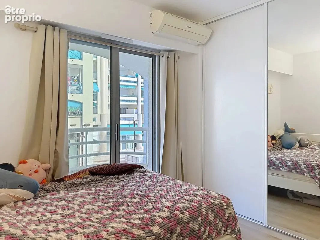 Juan les pins - ensemble de deux appartements – 102m2 - piscine parc - photo 17
