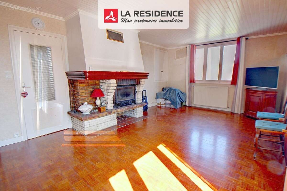 Maison à MANTES-LA-VILLE