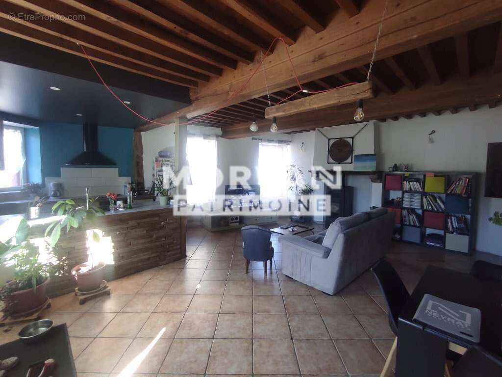 Maison à PLANCHEZ
