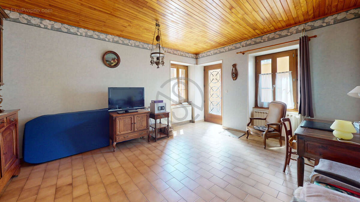 Maison à LA COTE-SAINT-ANDRE
