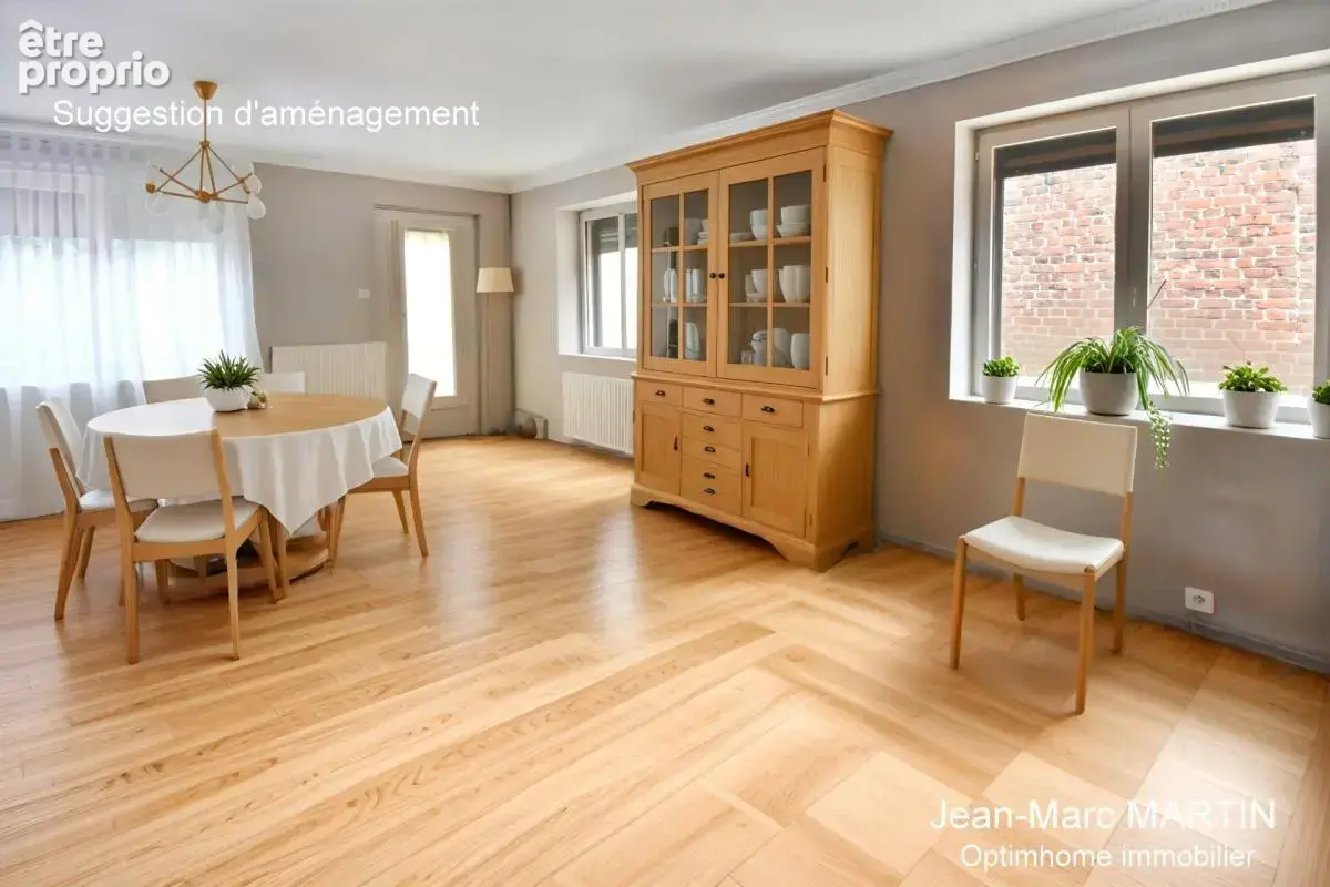 Maison familiale de 115 m² à Carnin : luminosité, 3 chambres et potentiel de valorisation - photo 5