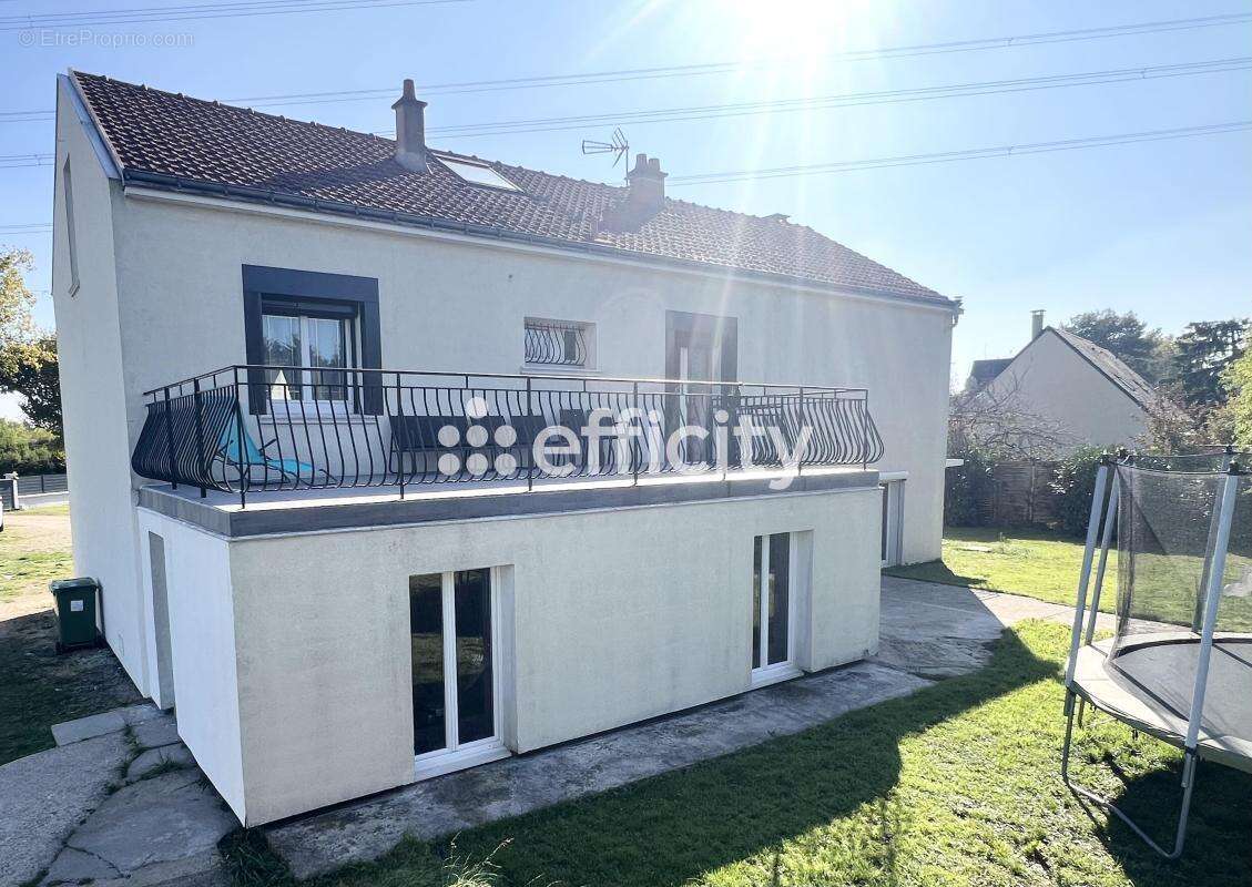 Maison à BALLAN-MIRE