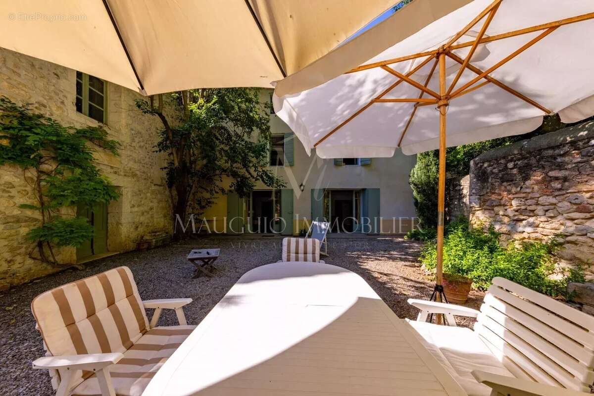 Appartement à LANSARGUES