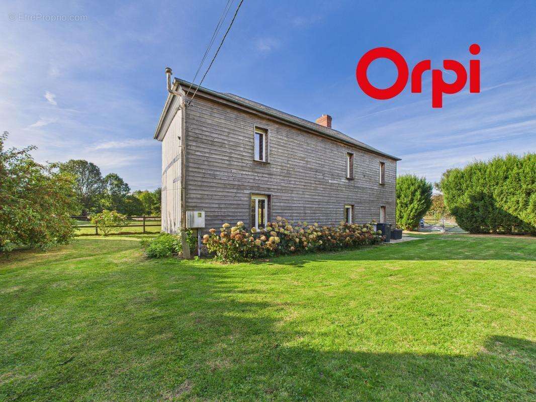 Maison à BERNAY