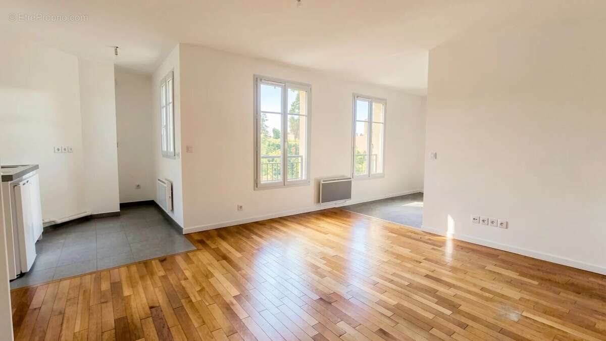 Appartement à CHAVILLE