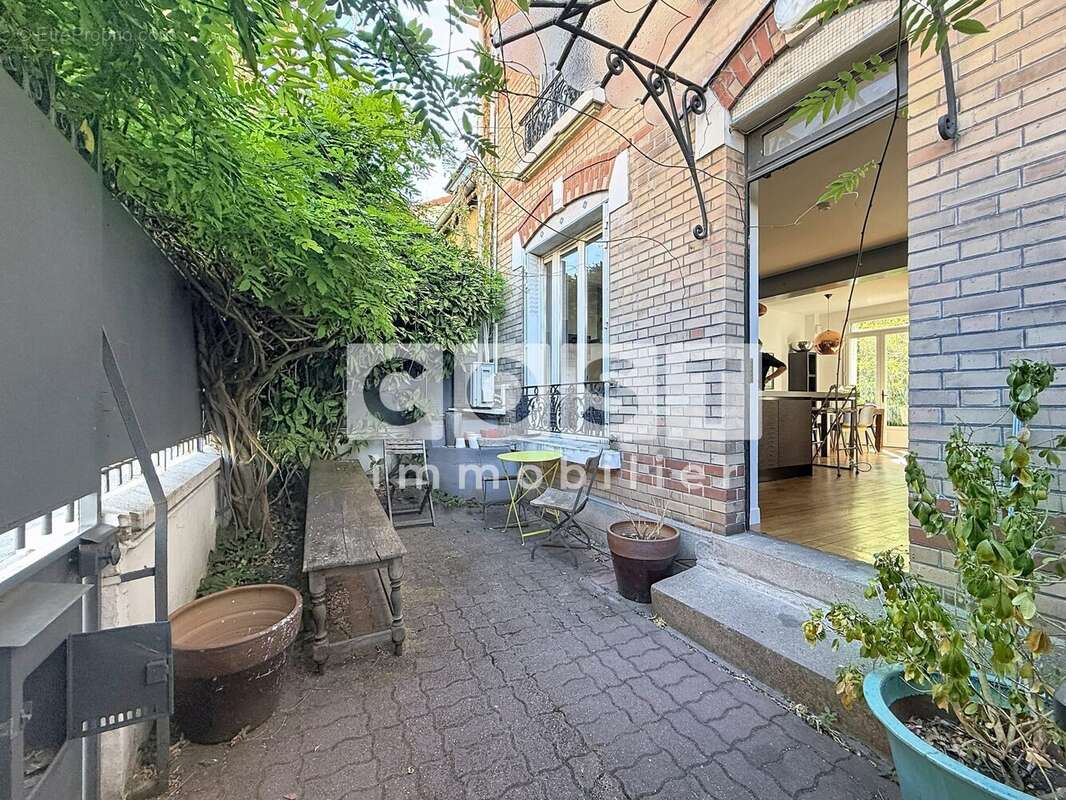 Maison 125 m² à Asnieres-Sur-Seine  - photo 8