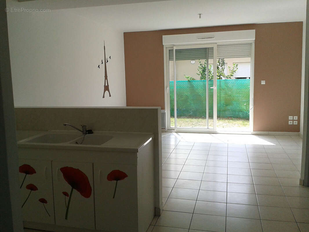 Appartement à THERDONNE