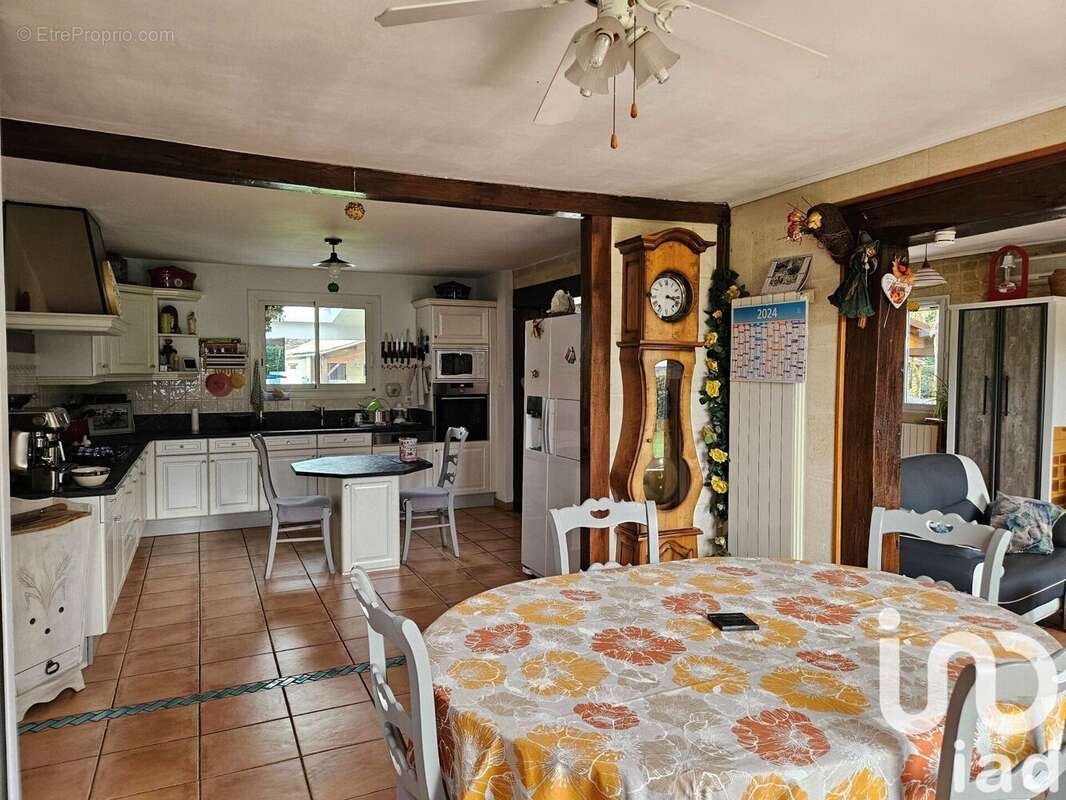 Photo 4 - Maison à LAGORCE