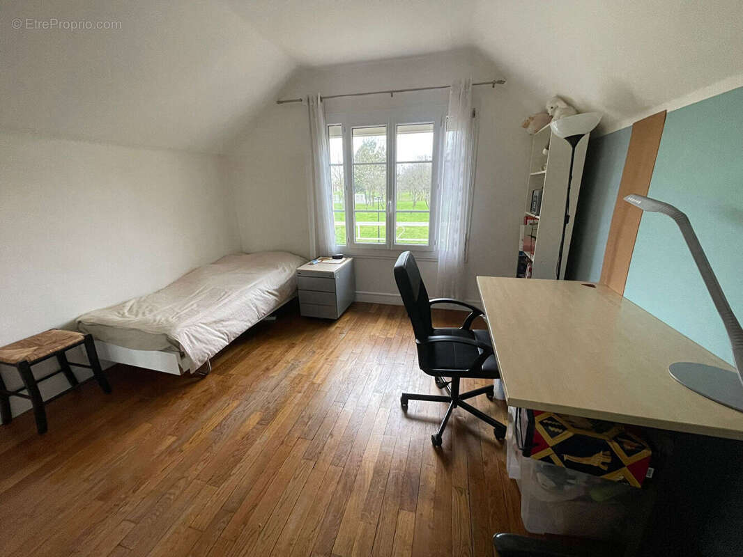 Maison à SARTROUVILLE