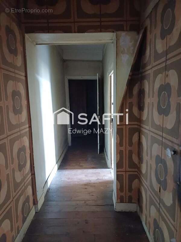 Photo 7 - Maison à PEYRAT-LA-NONIERE