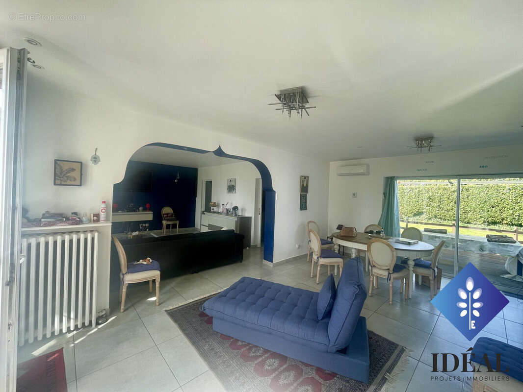 Maison à ILLIERS-L'EVEQUE