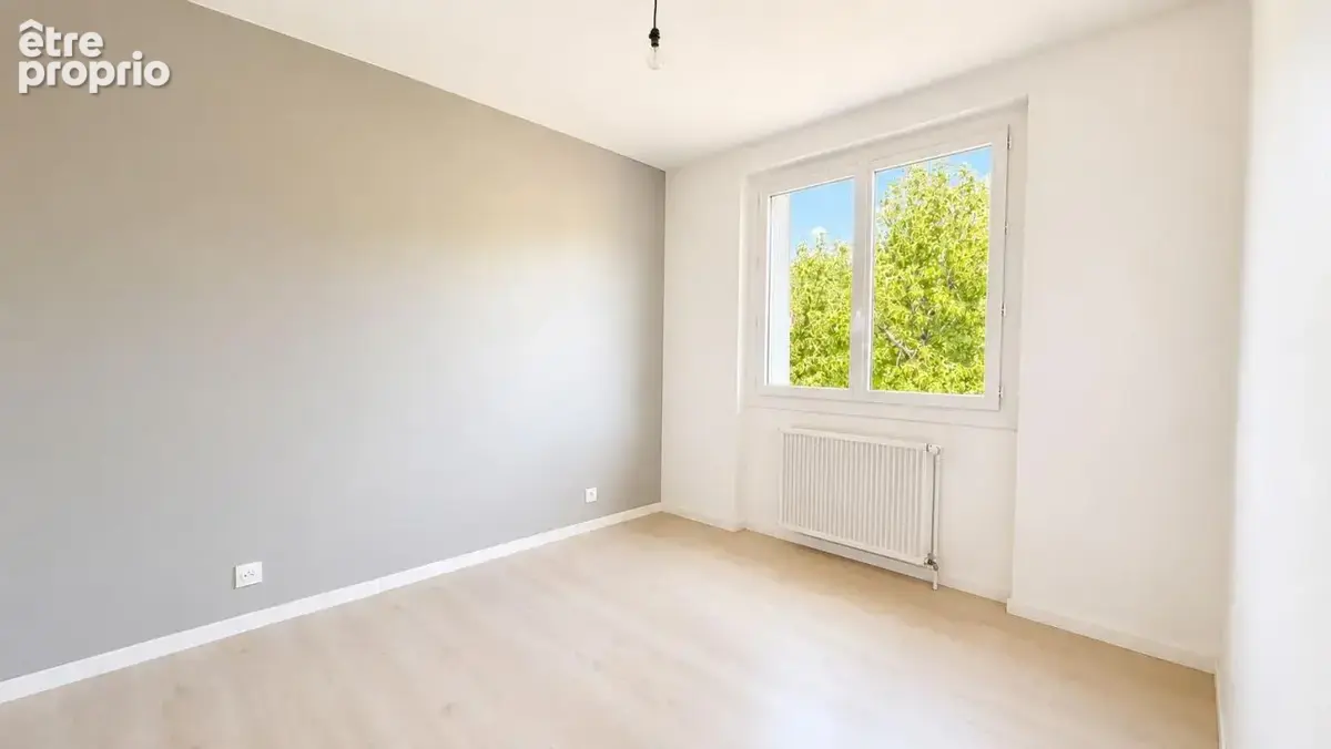 Maison de 144 m² entièrement rénovée – Deux logements indépendants – Terrain de 457 m² - photo 5