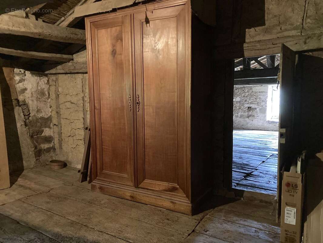 Maison à CHATILLON-SUR-THOUET