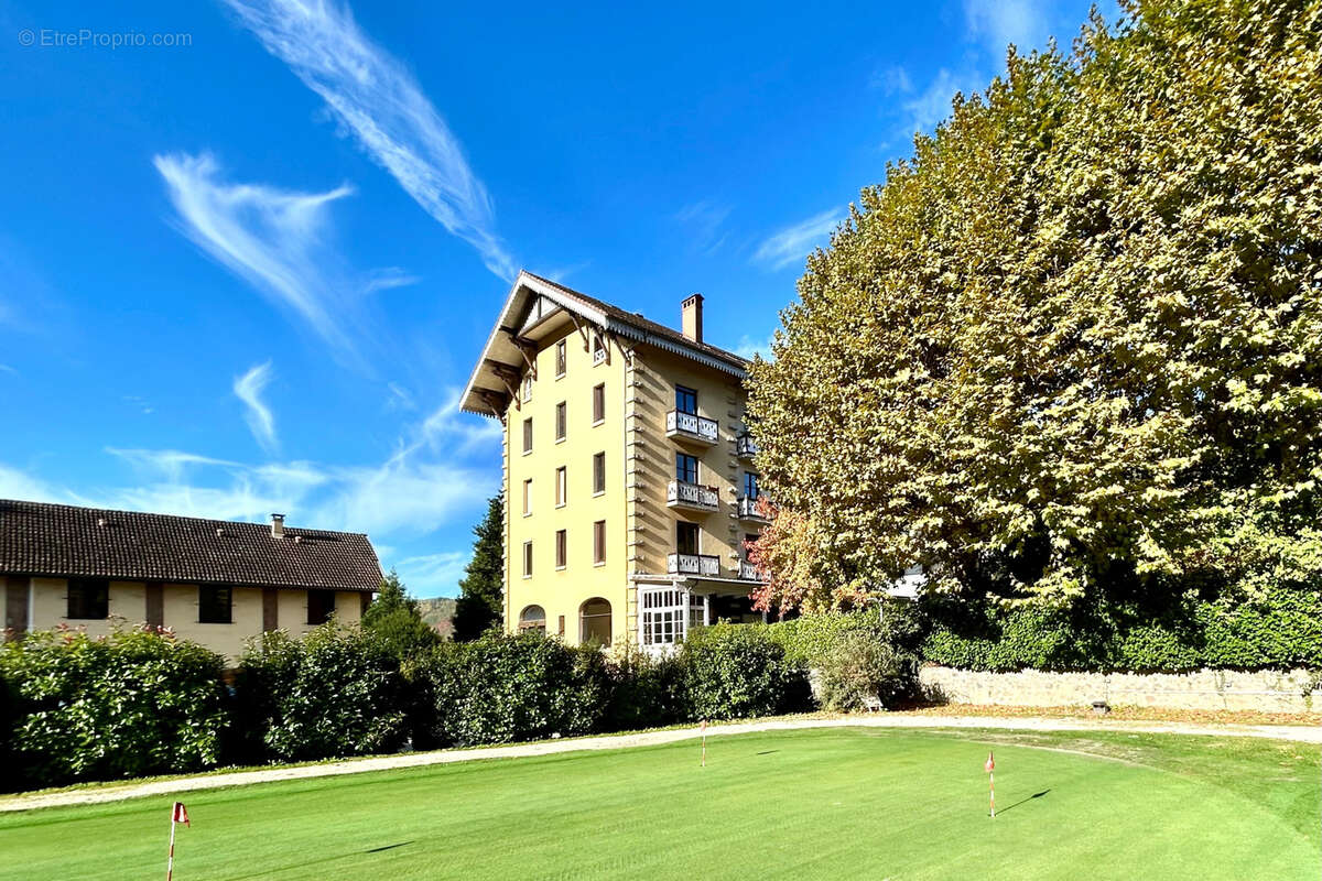 Appartement à VAULNAVEYS-LE-HAUT