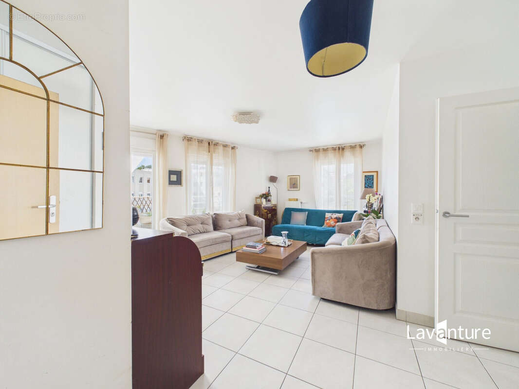 Appartement à CHATENAY-MALABRY