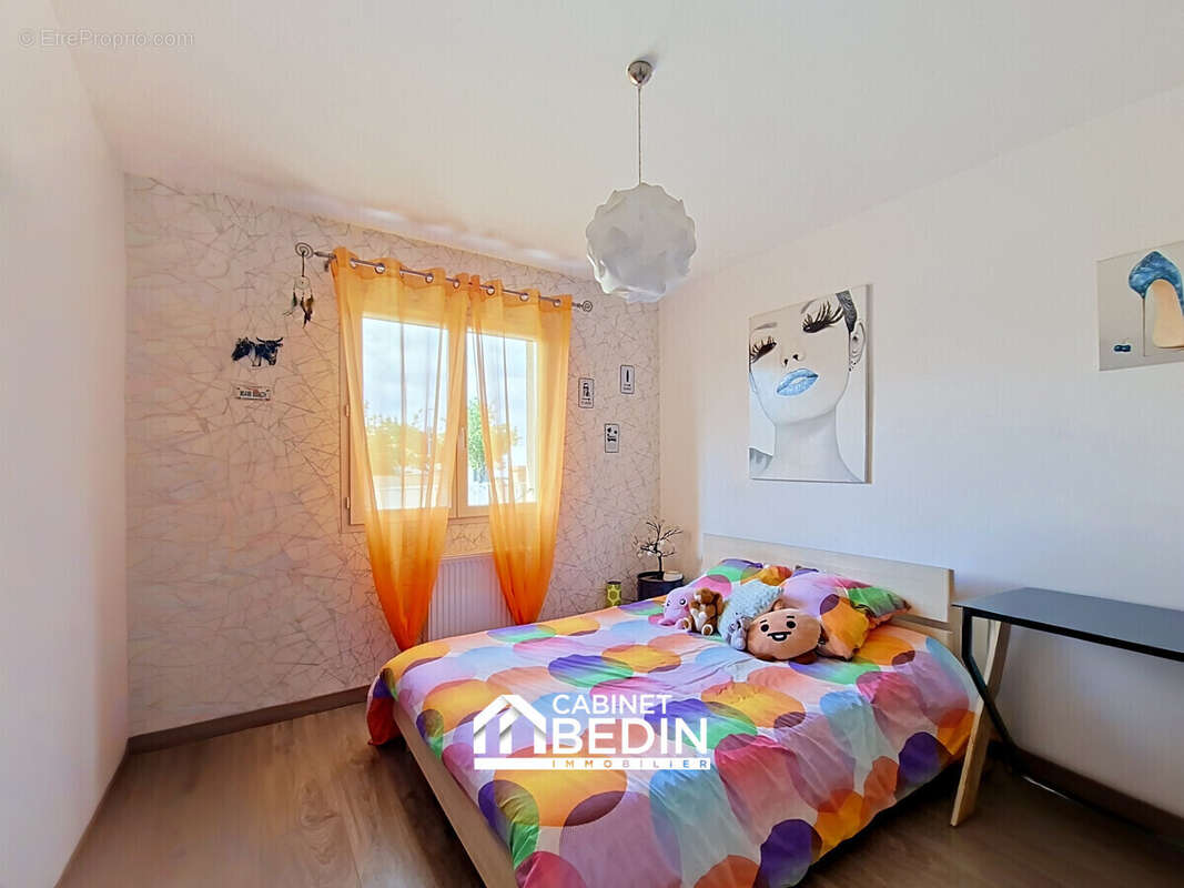 Maison 100 m² à Aucamville  - photo 8