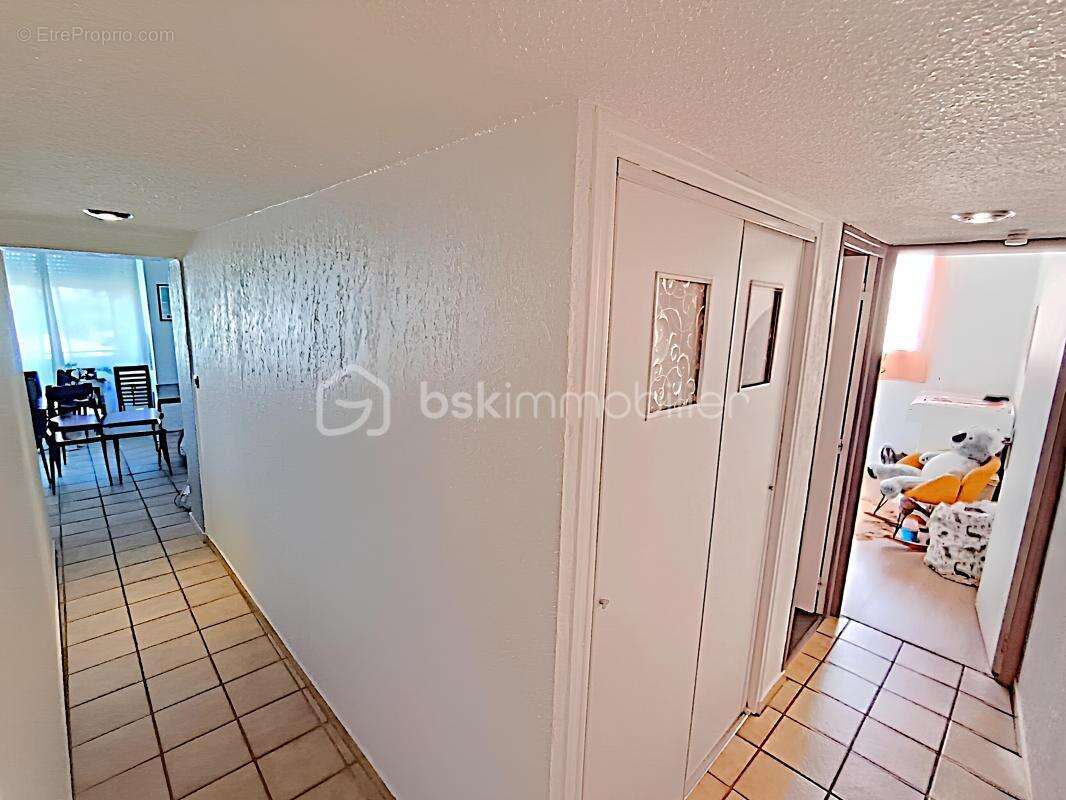 Appartement à LA VALETTE-DU-VAR